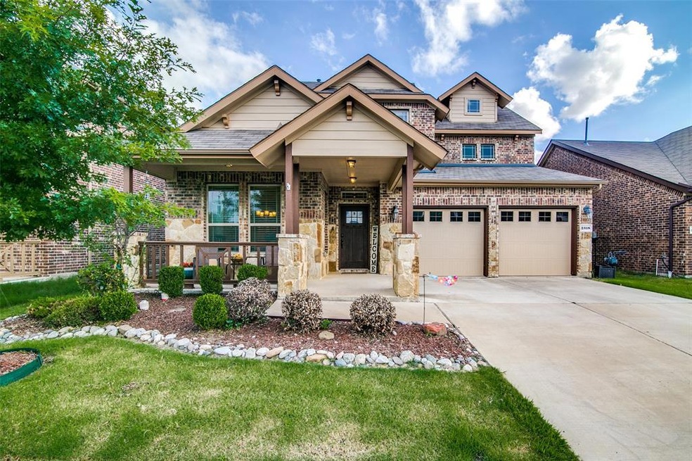 2318 Lucerne Dr, Rowlett, TX 75089 - photo 1