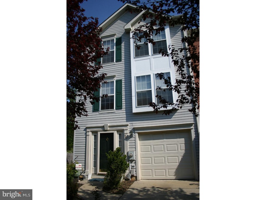 10 Yorktown Ct, Woodbury, NJ 08096 - photo 1