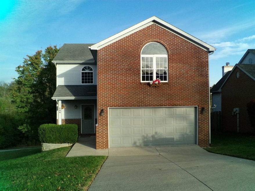 204 Village Dr, Frankfort, KY 40601 - photo 1