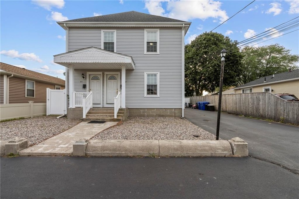 Front of the home maintenance free vinyl siding