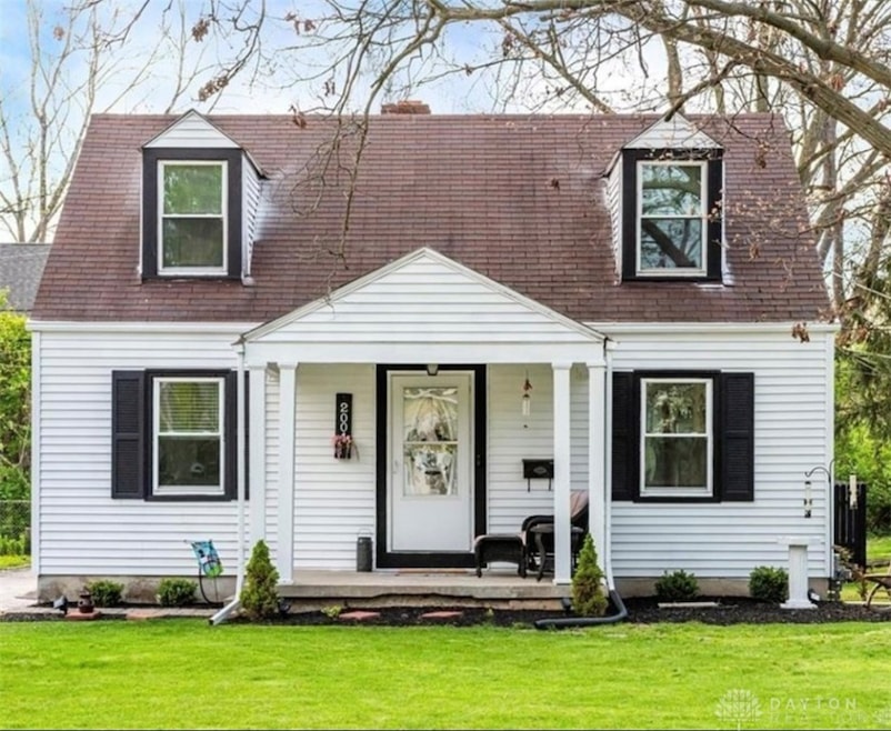 Charming Oakwood cape cod