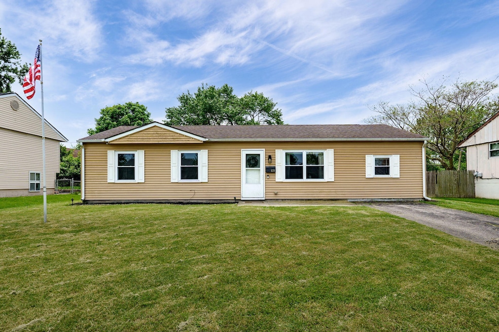 1-web-or-mls-1139-chalet-ave