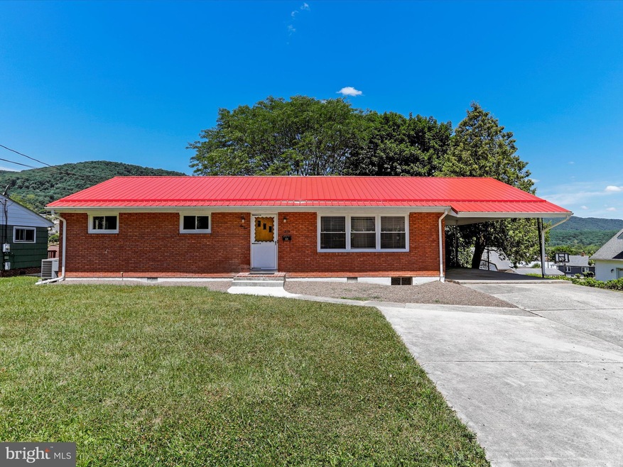 210 D St, Keyser, WV 26726 - photo 1