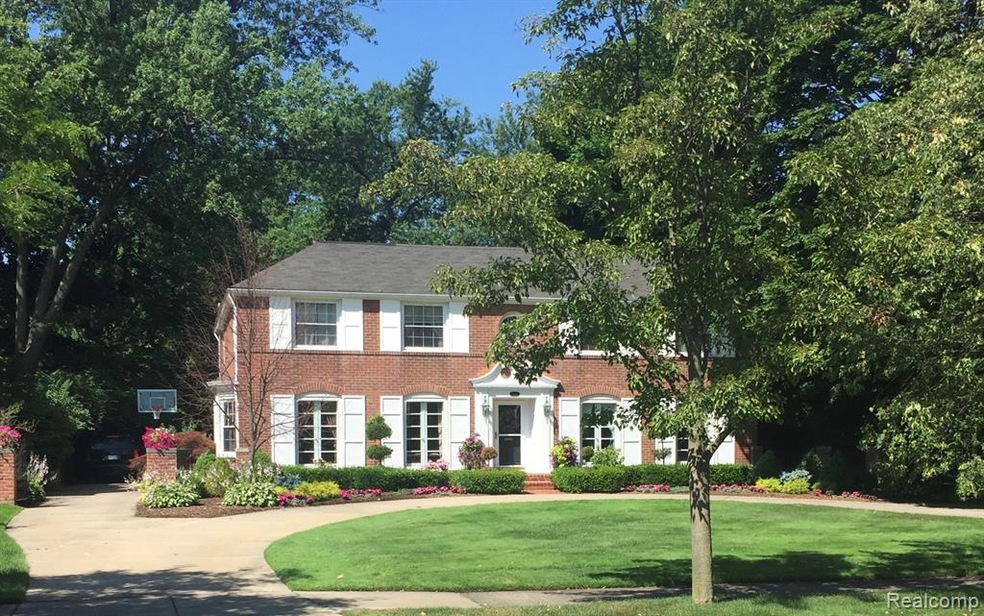 637 Middlesex, Grosse Pointe Parks