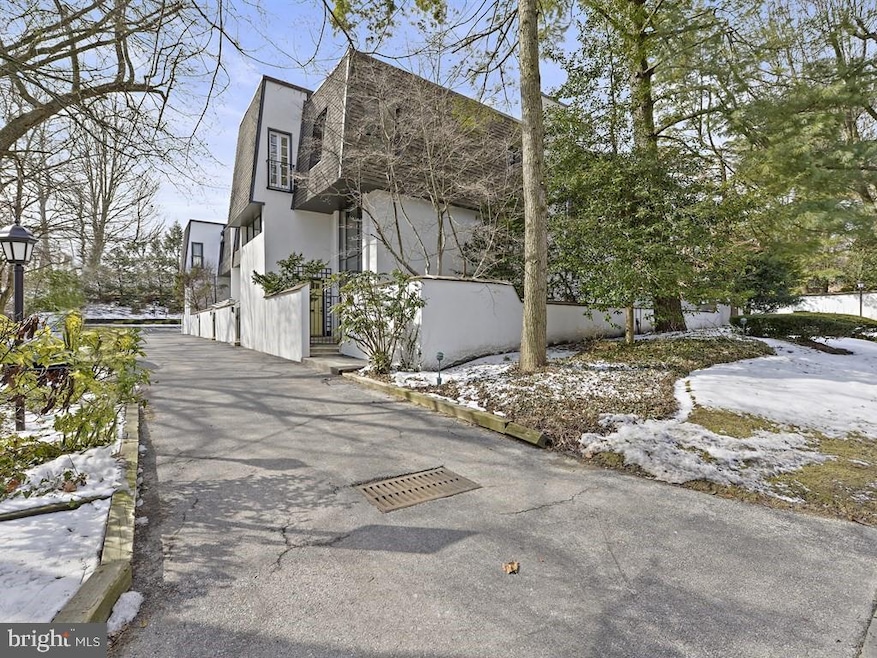 250 W Montgomery Ave unit B, Haverford, PA 19041 - photo 1