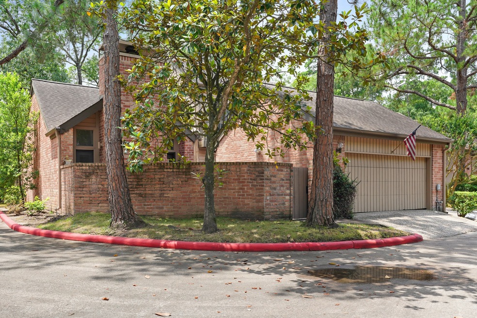 266 Sugarberry Cir, Houston, TX 77024 - photo 1