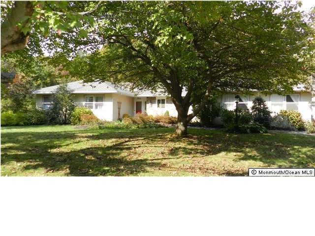 1612 Lorraine Ct, Allenwood, NJ 08720 - photo 1