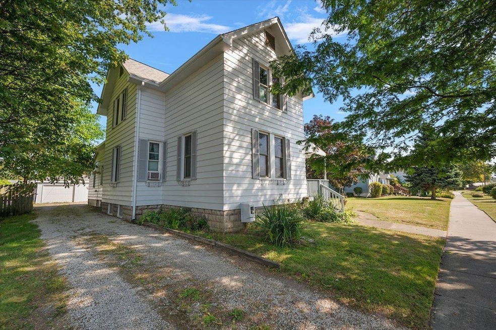 336 Chartier, Marine City, MI 48039 - photo 1