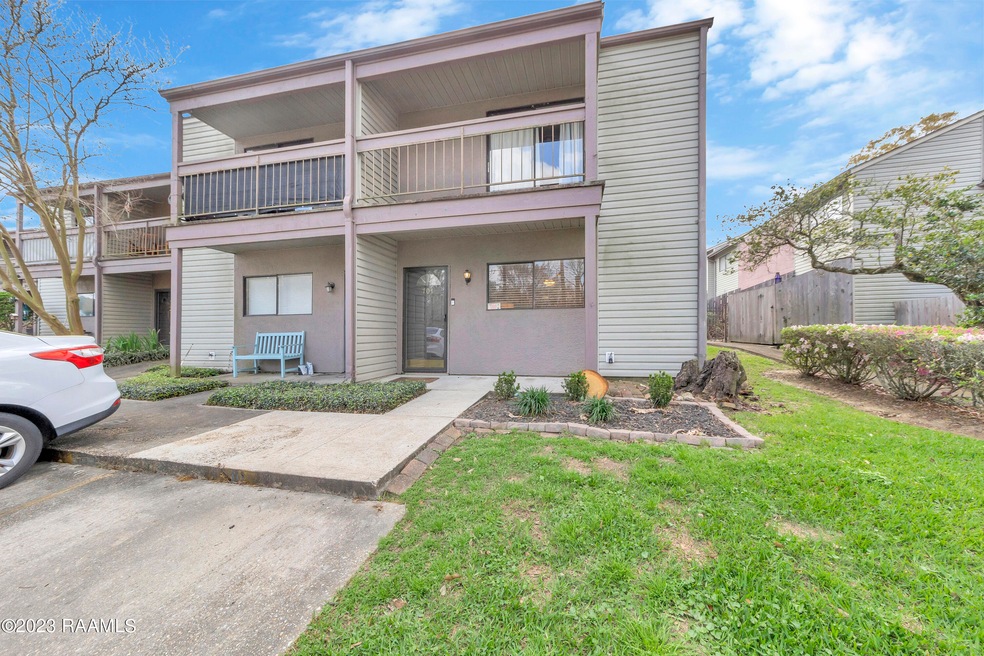 110WBayouPkwy701-1-1