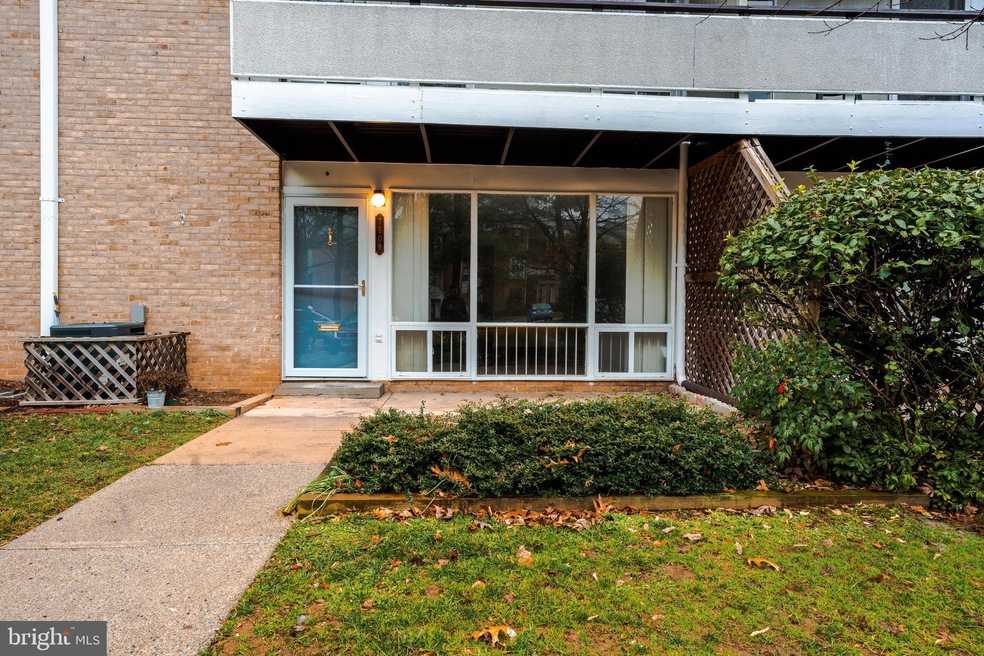 7508 Spring Lake Dr unit A, Bethesda, MD 20817 - photo 1