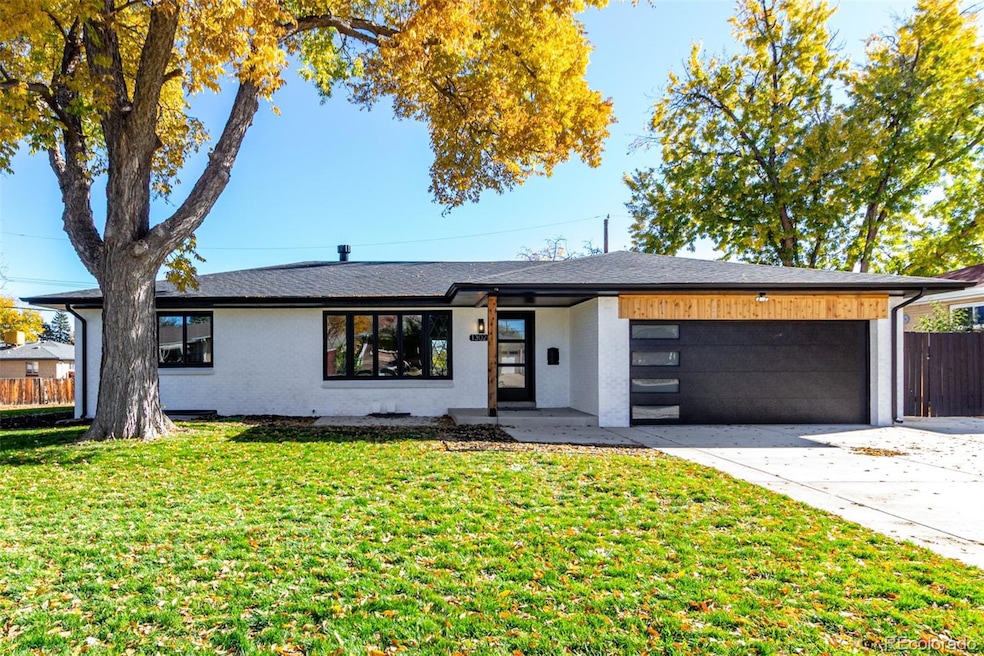 For Sale $760,000 • Co-Listing Agent