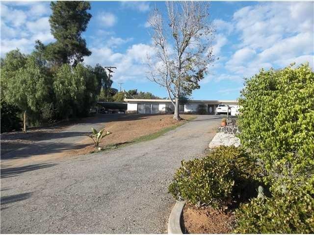 31955 Rocking Horse Rd, Escondido, CA 92026 - photo 1