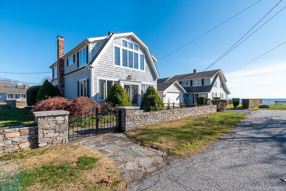 Welcome to 4 East Lane located in Cornfield Point 