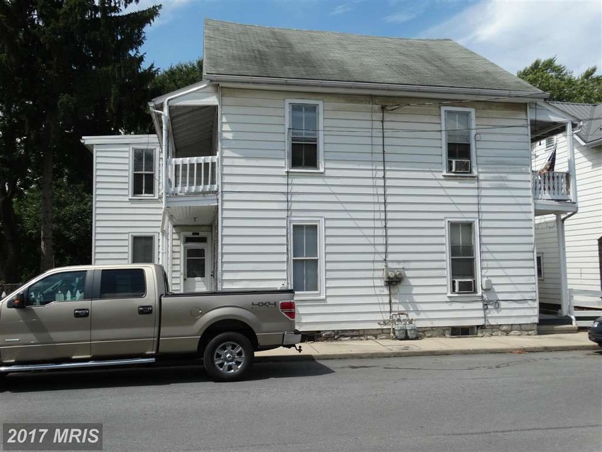 437 Third St, Chambersburg, PA 17201 - photo 1