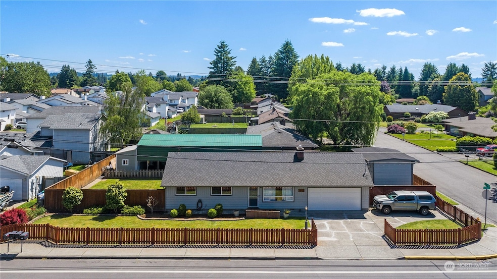 1012 22nd St NE, Auburn, WA 98002 - photo 1