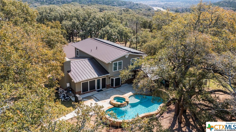 19019 Chimney Creek Rd, Helotes, TX 78023 - photo 1