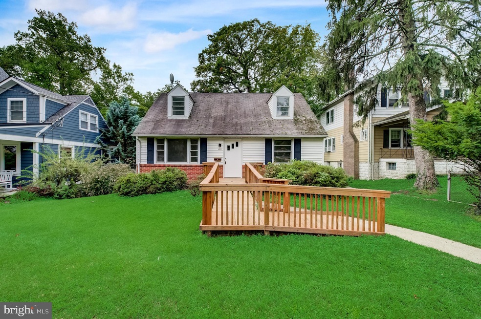 411 Elm Ave, Takoma Park, MD 20912 - photo 1