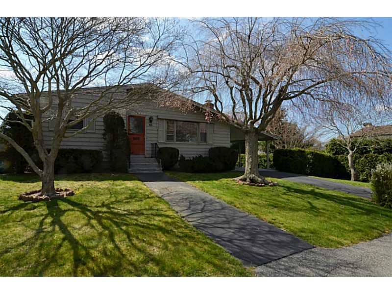 17 Reservoir Ave, Warren, RI 02885 - photo 1