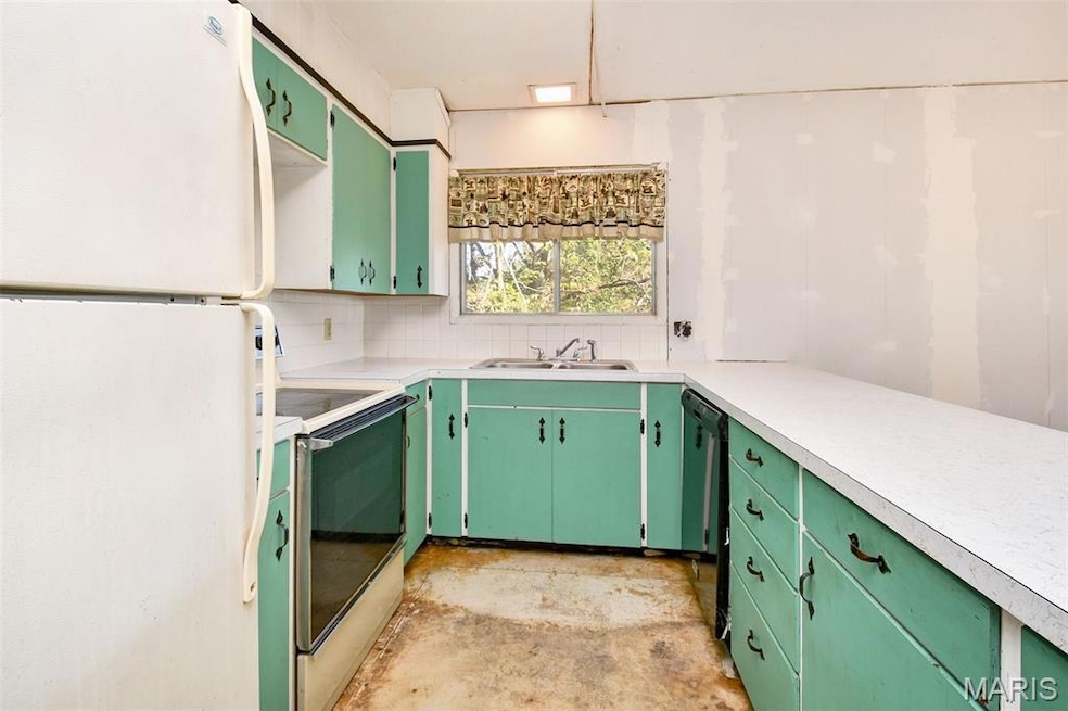 573 State Highway Y, Forsyth, MO 65653 - photo 1