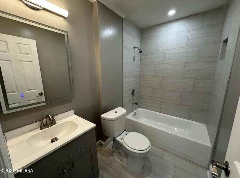 5711 Sterling Place, Macon, GA 31206 - photo 1