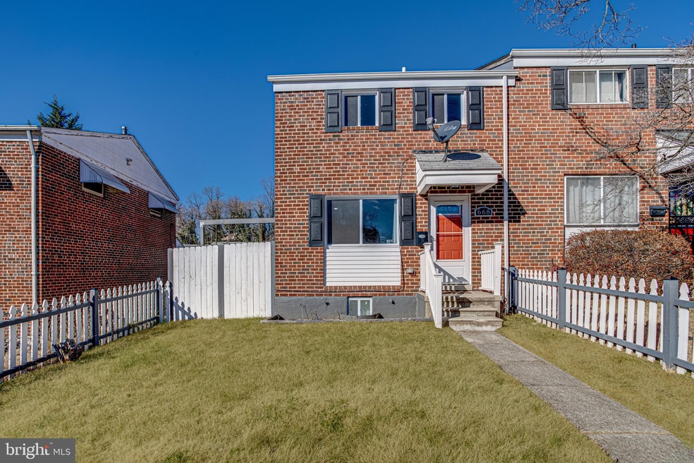 668 Queensgate Rd, Baltimore, MD 21229 - photo 1