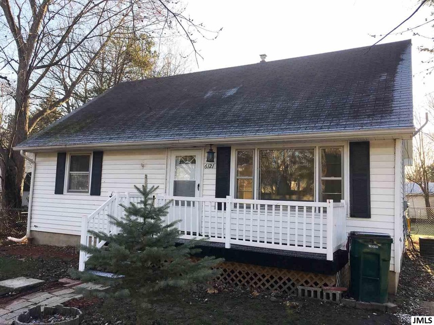 6121 Coulson Ct unit 1, Lansing, MI 48911 - photo 1