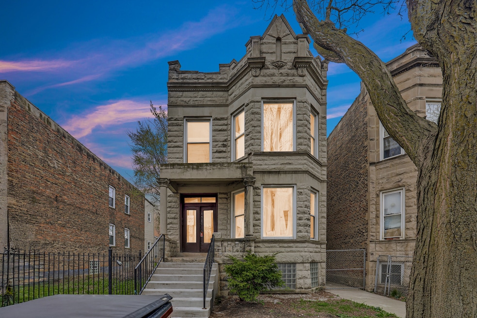 Pending $250,000 • Co-Listing Agent