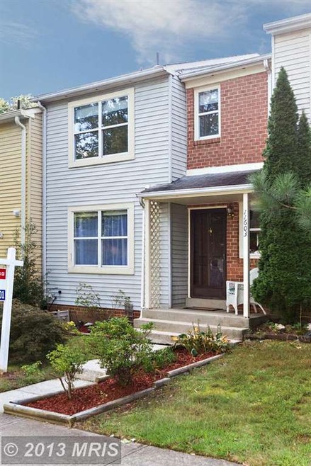 11603 Summer Oak Dr, Germantown, MD 20874 - photo 1