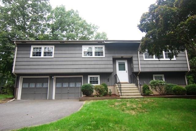 17 Fairchild Rd, Newtown, CT 06470 - photo 1