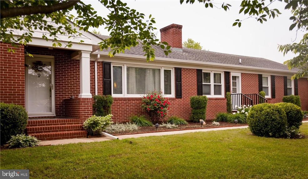 883 Canterbury Rd, Milford, DE 19963 - photo 1