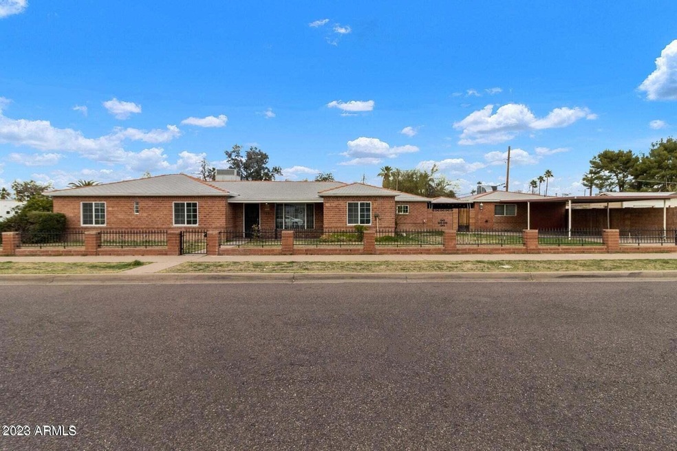 1330 E Monte Vista Rd, Phoenix, AZ 85006 - photo 1