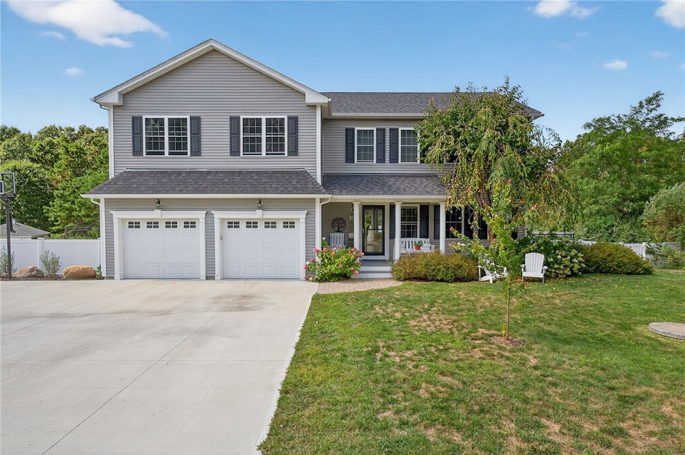 7 Hidden Meadows Dr, Charlestown, RI 02813 - photo 1