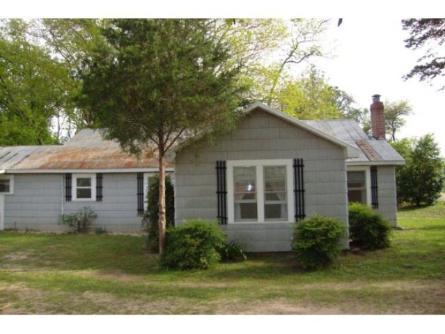 1122 Wankan St, Nacogdoches, TX 75964 - photo 1