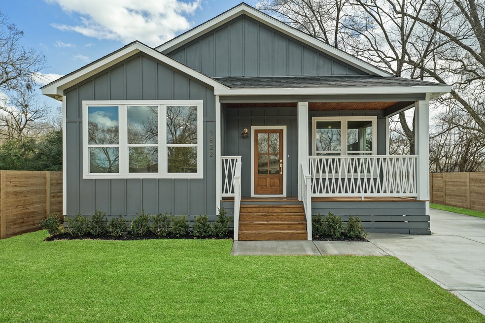 7822 Maxroy St, Houston, TX 77088 - photo 1