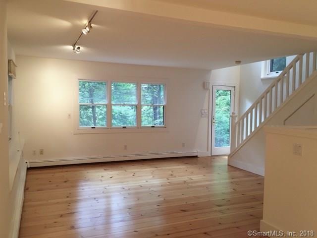 3A Lost Lodge Rd unit 3A1, Westport, CT 06880 - photo 1