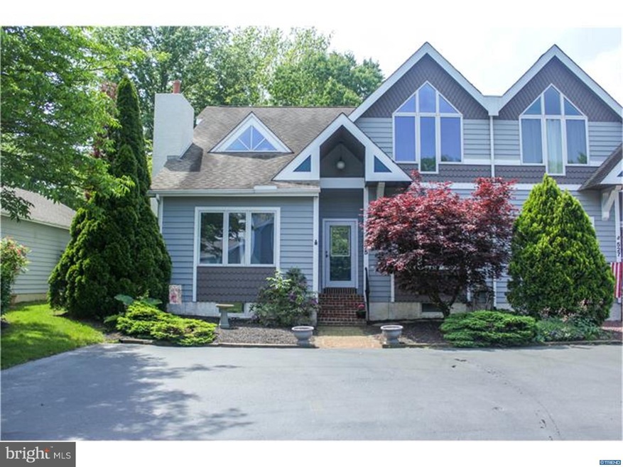 525 Beech Tree Ln, Hockessin, DE 19707 - photo 1