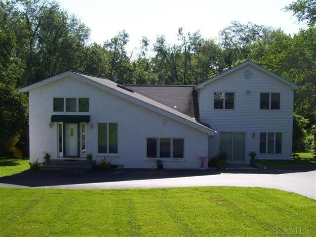 3144 Hearthstone Ct, Yorktown Heights, NY 10598 - photo 1