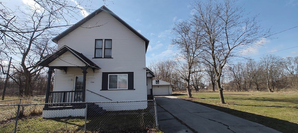 1346 Carlisle St, Saginaw, MI 48601 - photo 1