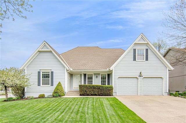 15644 W 83rd Terrace, Lenexa, KS 66219 - photo 1