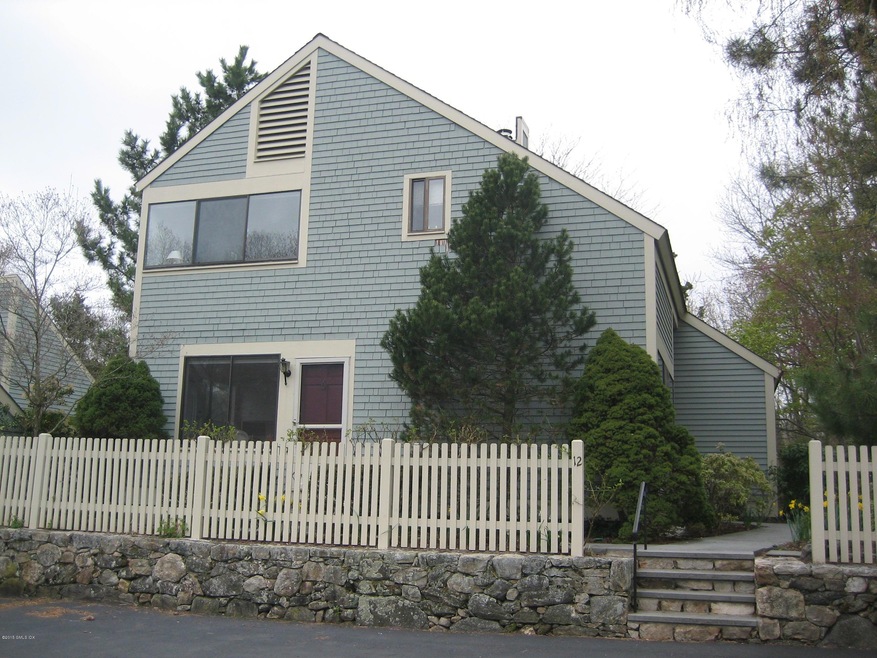 12 E Lyon Farm Dr, Greenwich, CT 06831 - photo 1
