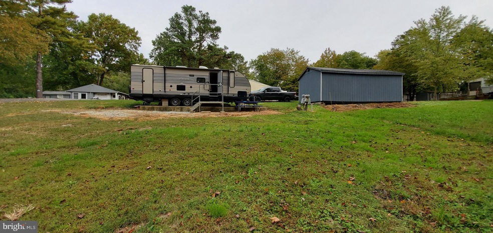 126 Hanging Bear Ln unit GLEN 1, Earleville, MD 21919 - photo 1