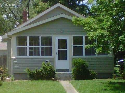 1383 Mitson Blvd, Flint, MI 48504 - photo 1