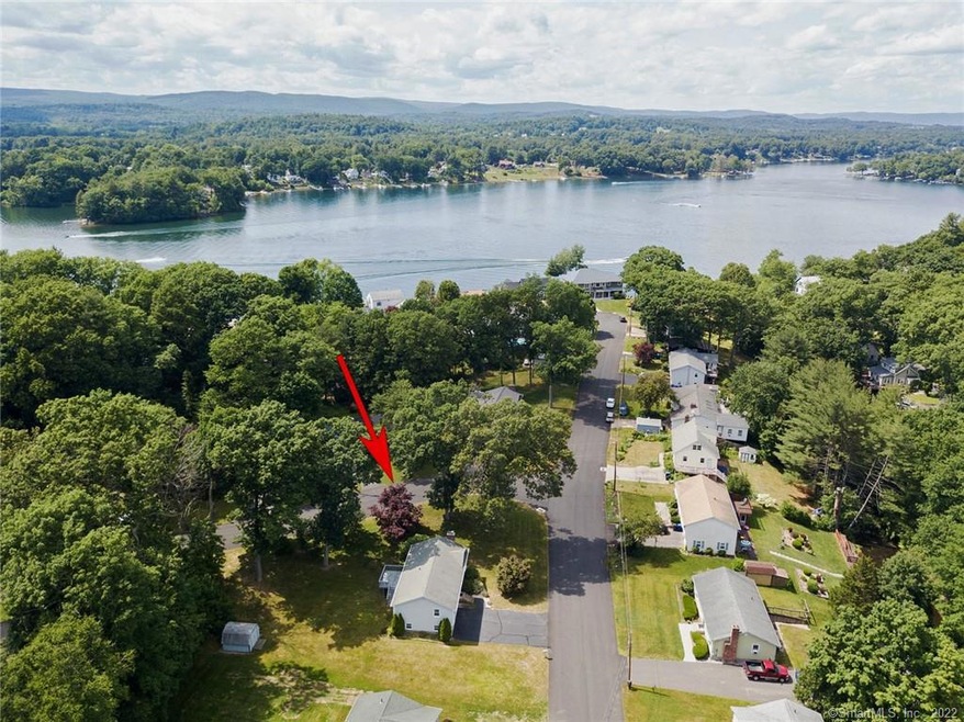 Just steps away from your own beach on Lake Congam