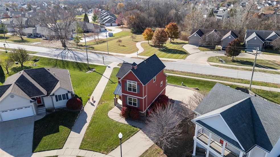 2115 SW Sugarberry Ct, Ankeny, IA 50023 - photo 1