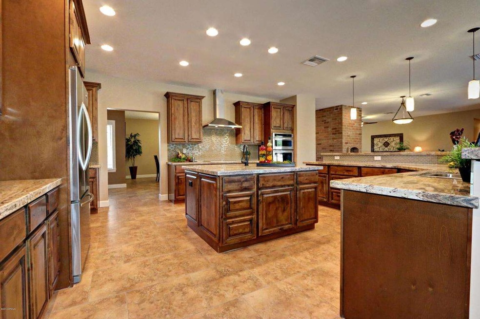 Kitchen 2