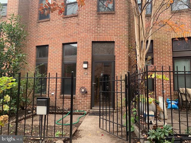 For Rent $2,000/month