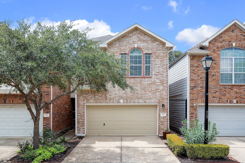 1347 Ella Place, Houston, TX 77008 - photo 1