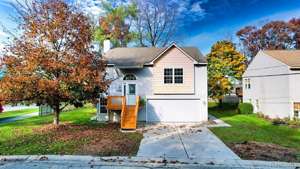6970 Palos Verdes Ln unit 1, Waterford, MI 48327 - photo 1