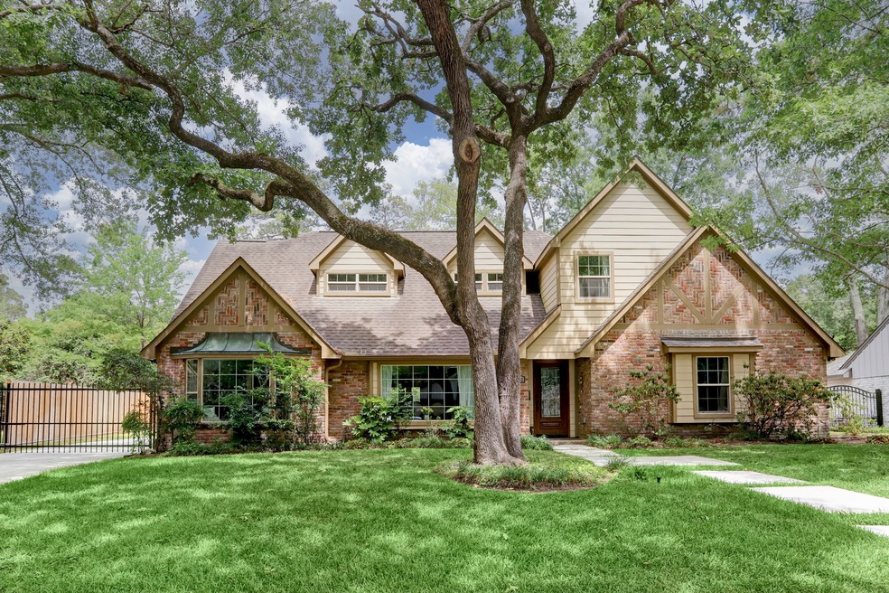 12102 Broken Arrow St, Houston, TX 77024 - photo 1