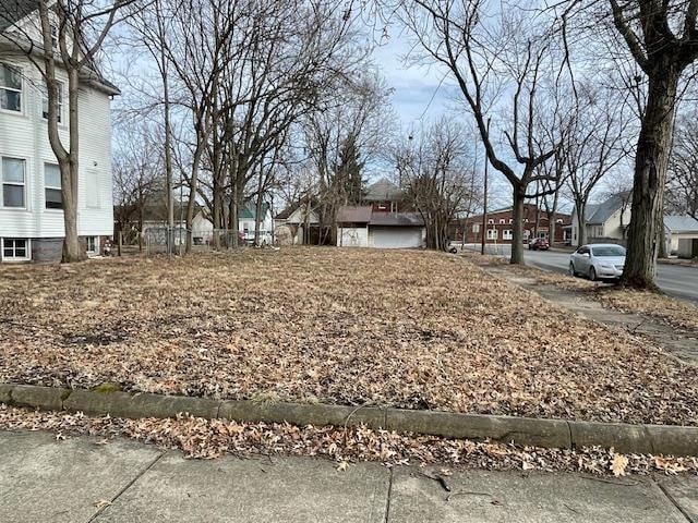 714 S 8th St, Terre Haute, IN 47807 - photo 1